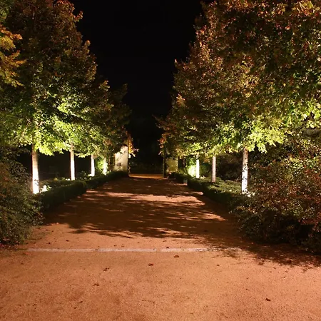 Hotel Caserio De Lobones 5*