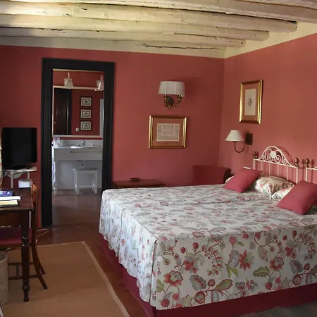 Hotel Caserio De Lobones