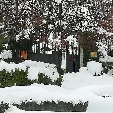 Hotel Caserio De Lobones 5*