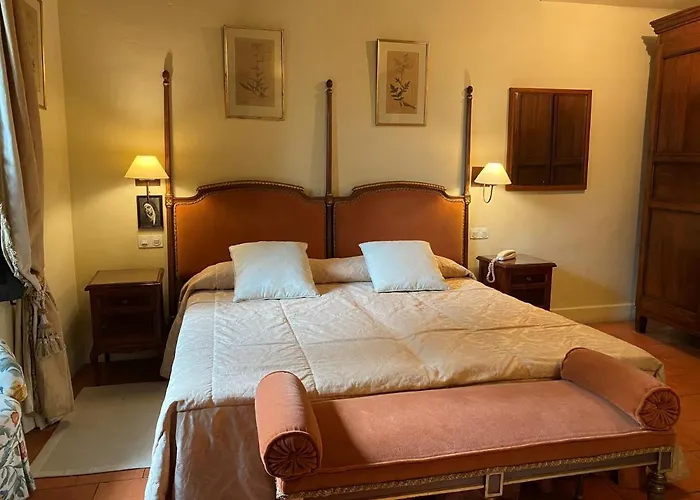 Caserio De Lobones 호텔 발베르데델마하노