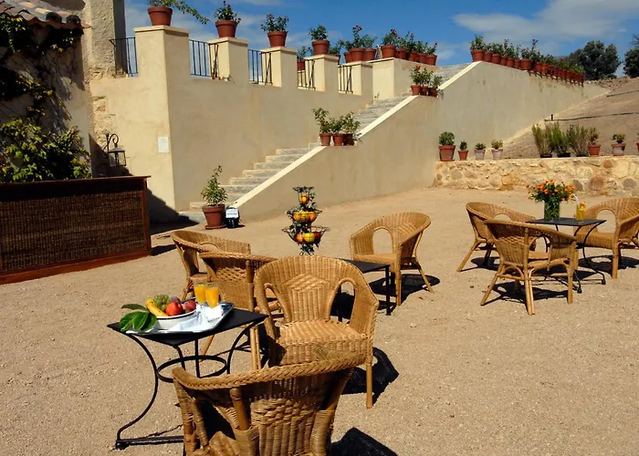 Caserio De Lobones 호텔