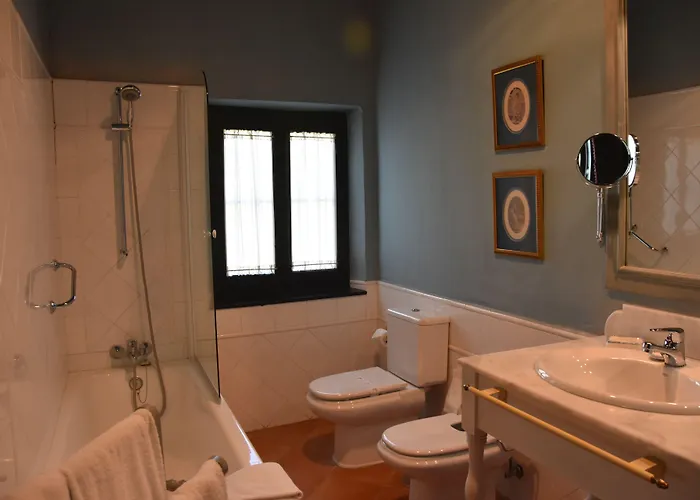 Caserio De Lobones 호텔