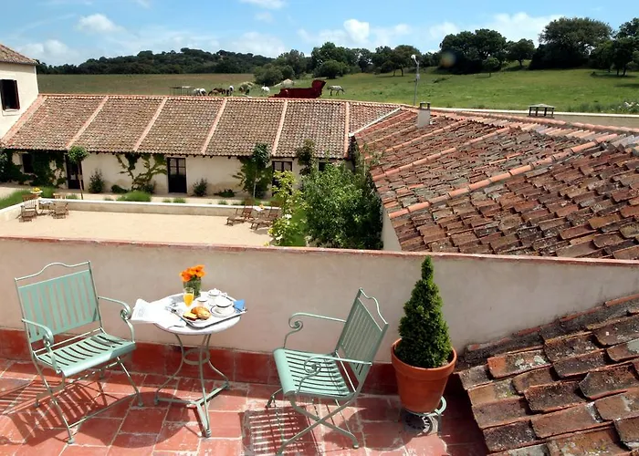 Caserio De Lobones 5*