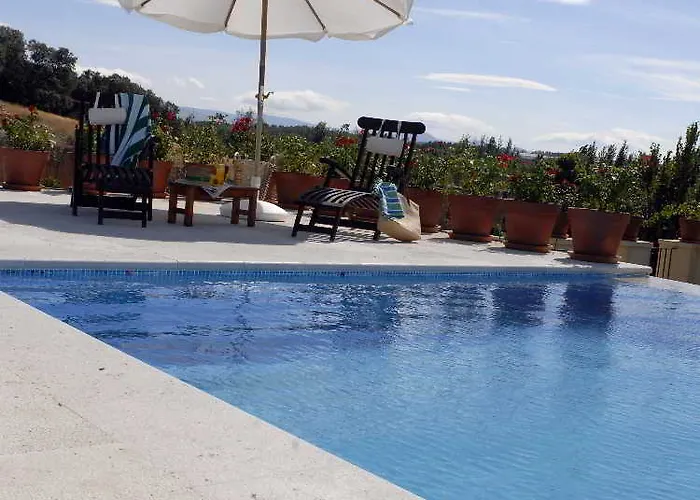 Caserio De Lobones 호텔