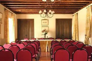 호텔 Caserio De Lobones 5*